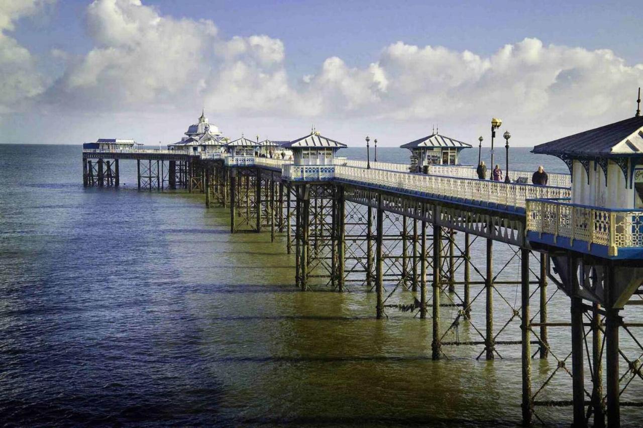 Cludfan - In The Heart Of Llandudno Exterior foto